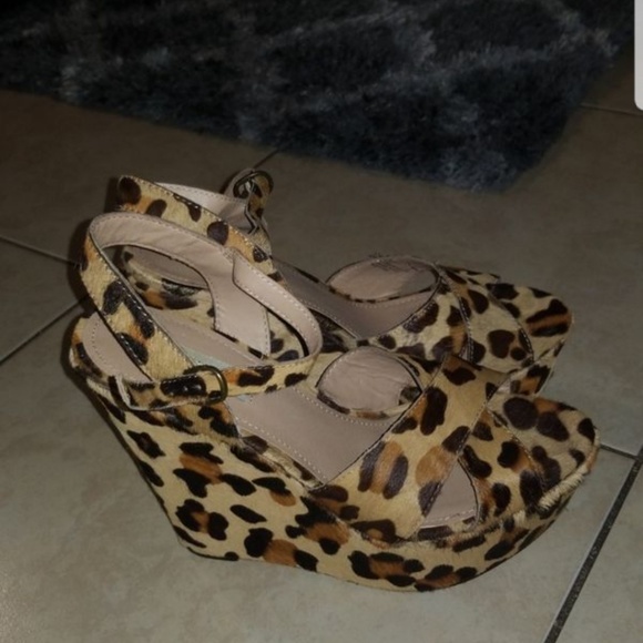 Steve Madden Wedges - Picture 2 of 5